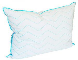 Almohada soñare con relleno de microfibras de gel.