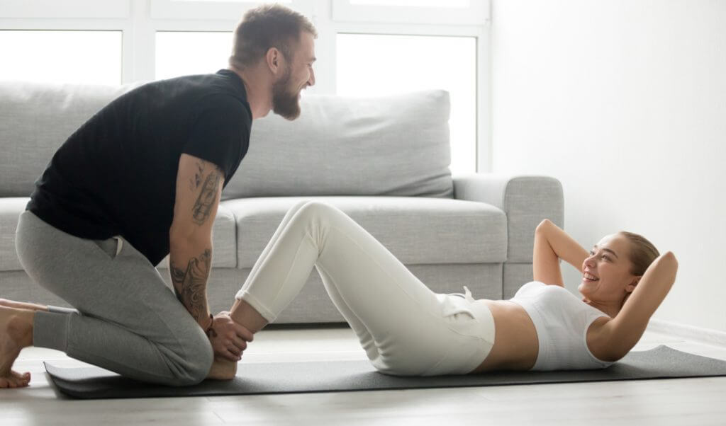 Pareja haciendo ejercicio
