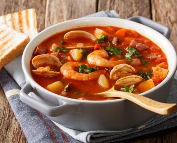 Caldo de mariscos